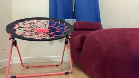 Snapshot of pantslesstraveler_plt chatting on 13, 2, 2025 PantsLessTraveler online show from 13, 2, 2025