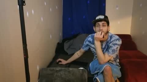 Snapshot of pantslesstraveler_plt chatting on 18, 2, 2025 PantsLessTraveler online show from 18, 2, 2025