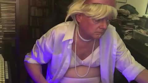 Pantyvioletlace online show from 8, 2, 2026