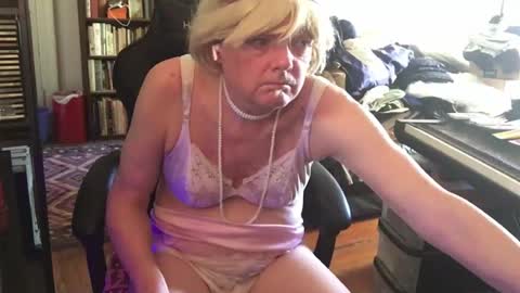 Snapshot of pantyvloletlace chatting on 31, 7, 2026 Pantyvioletlace online show from 31, 7, 2026