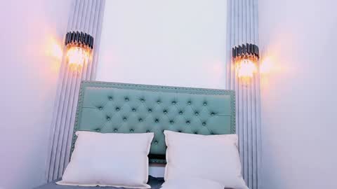    online show from 28, 1, 2025