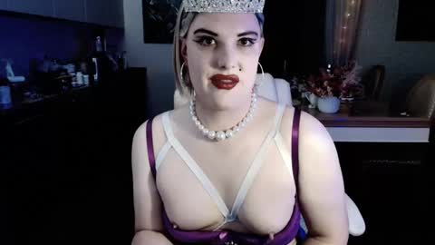 Snapshot of paoladoll chatting on 22, 10, 2025 Sarina Williams online show from 22, 10, 2025