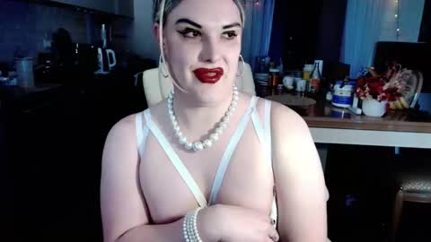 Sarina Williams online show from 24, 4, 2026