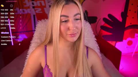 Snapshot of paolamola chatting on 4, 2, 2026 Lia online show from 4, 2, 2026