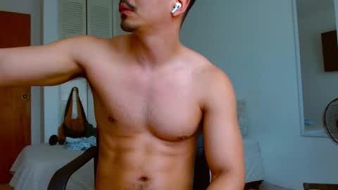 Snapshot of paolo_savanna chatting on 8, 11, 2025 paolo_savanna online show from 8, 11, 2025