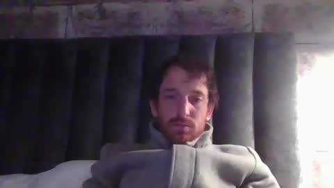 papi_chul0420 online show from 9, 3, 2025