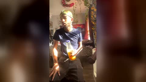 Snapshot of papian0 chatting on 24, 11, 2025 papian0 online show from 24, 11, 2025