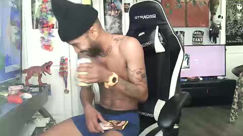 Snapshot of papian0 chatting on 18, 1, 2026 papian0 online show from 18, 1, 2026