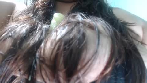 Snapshot of pareja_explosivasexx chatting on 21, 2, 2025 Luna online show from 21, 2, 2025