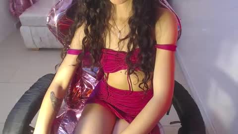 Snapshot of paris_1sub chatting on 28, 12, 2024 Paris 1sub online show from 28, 12, 2024