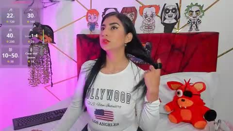 paris_evans_01 online show from 27, 10, 2025