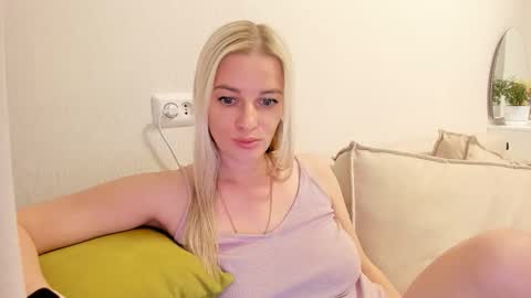 Sasha online show from 5, 10, 2025