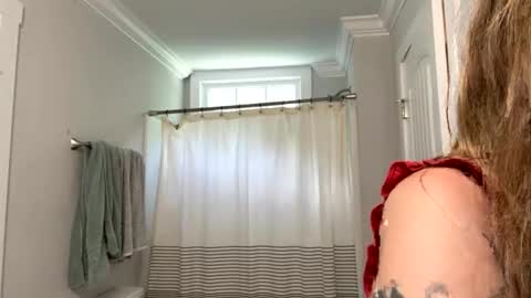 Snapshot of parisbush chatting on 30, 5, 2026 Hairy Paris online show from 30, 5, 2026
