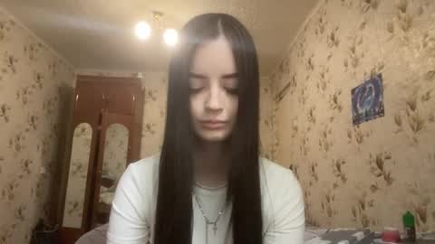 Snapshot of partheniamachle chatting on 11, 5, 2026 Milana online show from 11, 5, 2026