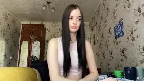 Snapshot of partheniamachle chatting on 19, 5, 2026 Milana online show from 19, 5, 2026
