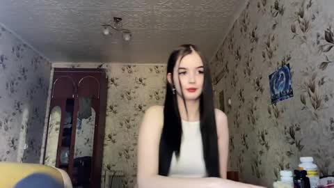 Snapshot of partheniamachle chatting on 24, 5, 2026 Milana online show from 24, 5, 2026