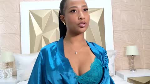 passionmacoll online show from 4, 2, 2026