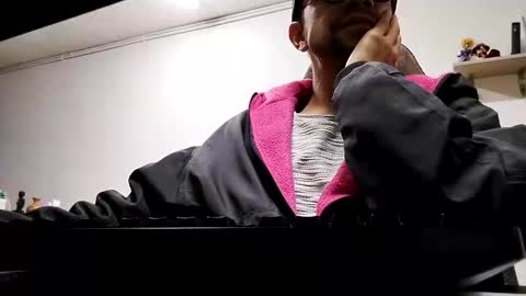 pato_lavida_ online show from 21, 4, 2026