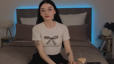 Patricia online show from 10, 11, 2025