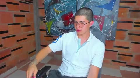 .... online show from 17, 1, 2025