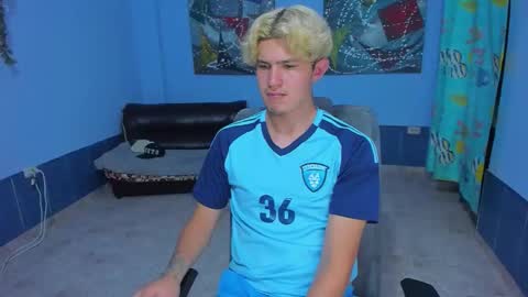 .... online show from 25, 10, 2025