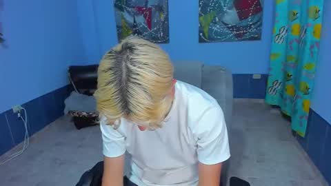 .... online show from 17, 11, 2025