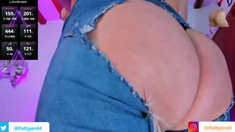 Snapshot of patty_jen44 chatting on 25, 4, 2026 Hi Pvt open Moans from lovense tell me Fav 113366 Especial leve33 online show from 25, 4, 2026