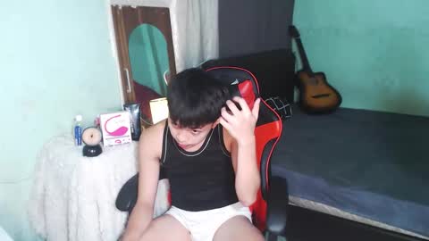 Snapshot of paul968323 chatting on 24, 5, 2026 MrBigPaul online show from 24, 5, 2026