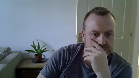 Snapshot of paul_boro chatting on 8, 3, 2025 paul_boro online show from 8, 3, 2025