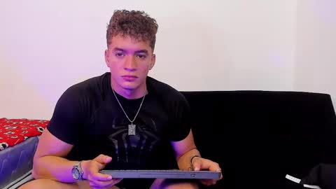 Snapshot of paul_george212 chatting on 29, 4, 2026 Paull George online show from 29, 4, 2026