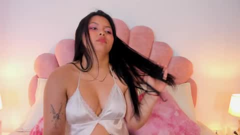 Paula   online show from 6, 4, 2026