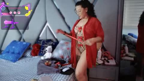 Paula online show from 14, 10, 2025