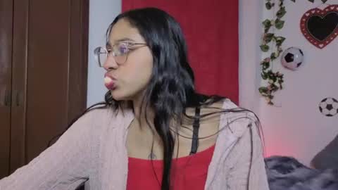 Snapshot of paulacutexs chatting on 17, 6, 2026 Paula online show from 17, 6, 2026