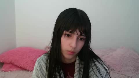   online show from 20, 2, 2025