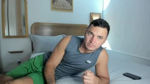 Snapshot of paulblack021 chatting on 4, 5, 2026 paulblack021 online show from 4, 5, 2026
