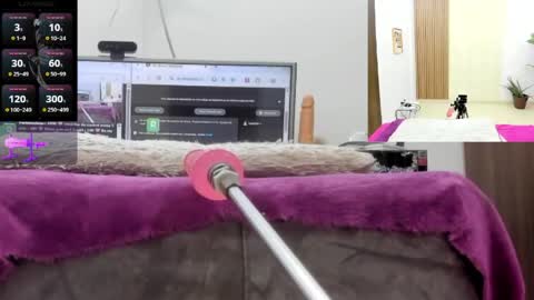 Snapshot of paulina_davis_ chatting on 7, 6, 2026 Paulina Davis online show from 7, 6, 2026