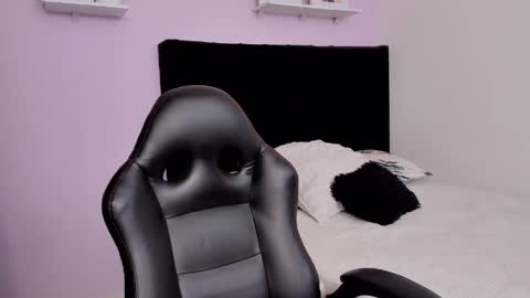 Snapshot of paulina_lopezz chatting on 27, 3, 2026 PAULINA online show from 27, 3, 2026