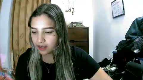 paulina_x_x online show from 25, 6, 2026