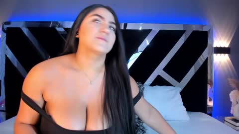 Paulina online show from 12, 2, 2025