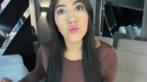 Paulina online show from 8, 7, 2026