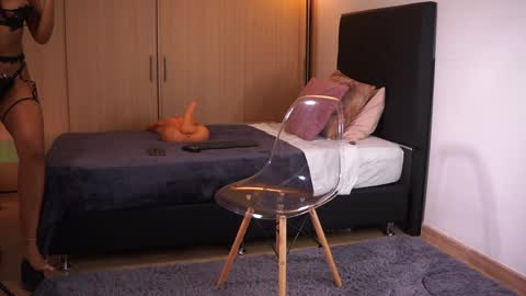 pauline_7 online show from 17, 1, 2025