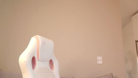 Snapshot of paulinne_clark chatting on 24, 3, 2026 paulinne_clark online show from 24, 3, 2026