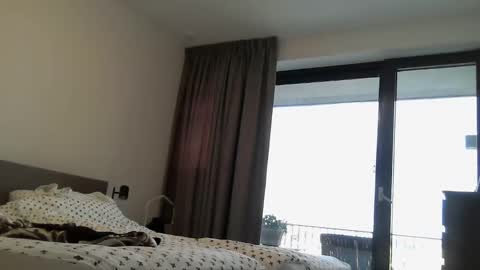 Paul online show from 4, 4, 2026