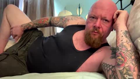 paulyb445 online show from 24, 9, 2025