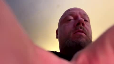 Snapshot of paulyb445 chatting on 1, 2, 2026 paulyb445 online show from 1, 2, 2026