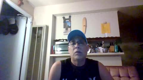 pawgkiller online show from 18, 4, 2026