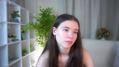 Snapshot of pazrapacki chatting on 1, 6, 2026 Beautiful Mila online show from 1, 6, 2026
