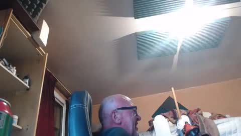 pc8474408 online show from 19, 4, 2026