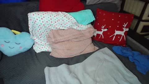 FOUNTAIN SQUIRT online show from 25, 12, 2024