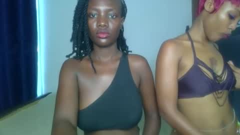 peach_ebonny online show from 15, 4, 2026
